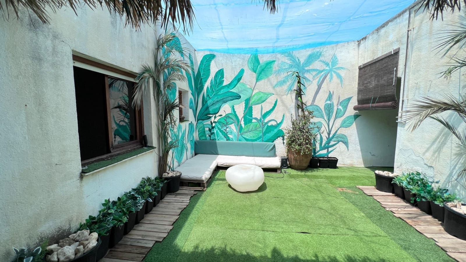 6 bedroom Villa for sale in Novelda with pool garage - € 360,000 (Ref: 7975930)