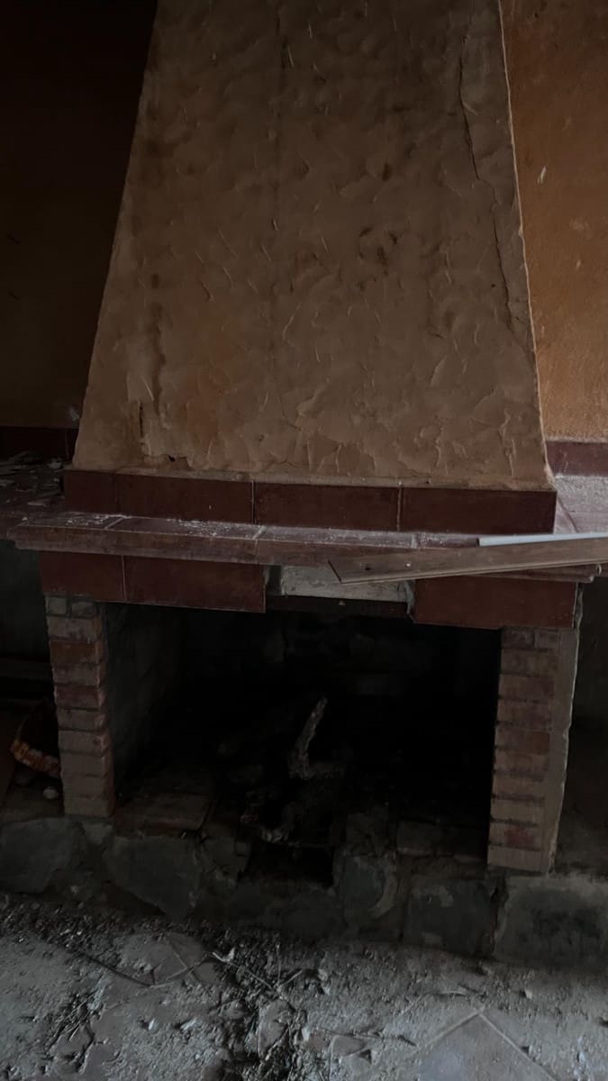 4 soveværelse Finca/Landehus til salg i Novelda med swimmingpool garage - € 65.000 (Ref: 7975941)