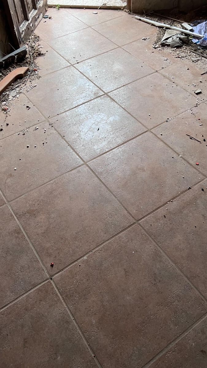 4 soveværelse Finca/Landehus til salg i Novelda med swimmingpool garage - € 65.000 (Ref: 7975941)