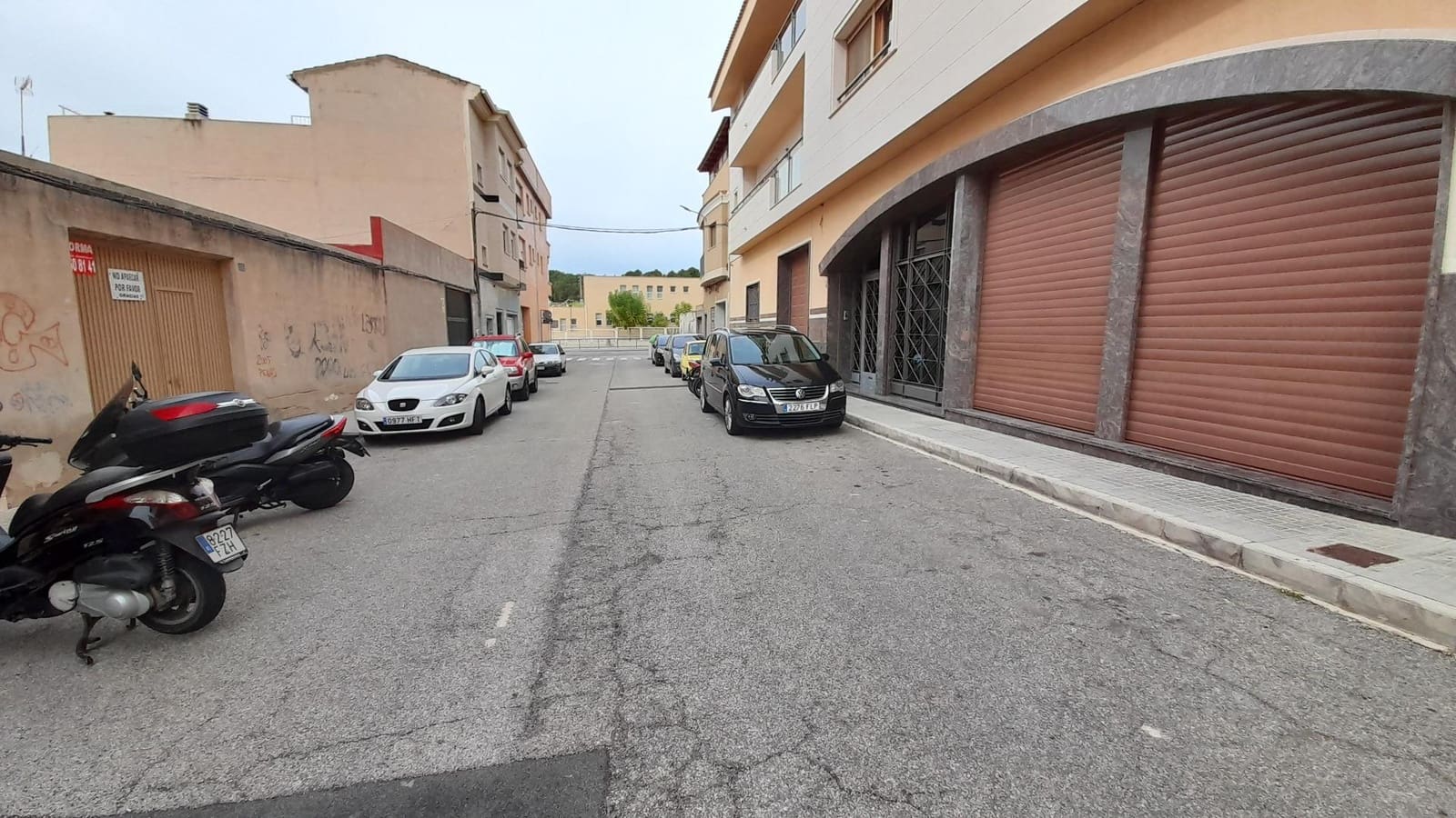 1 soveværelse Erhverv til salg i Novelda med garage - € 75.000 (Ref: 8107811)