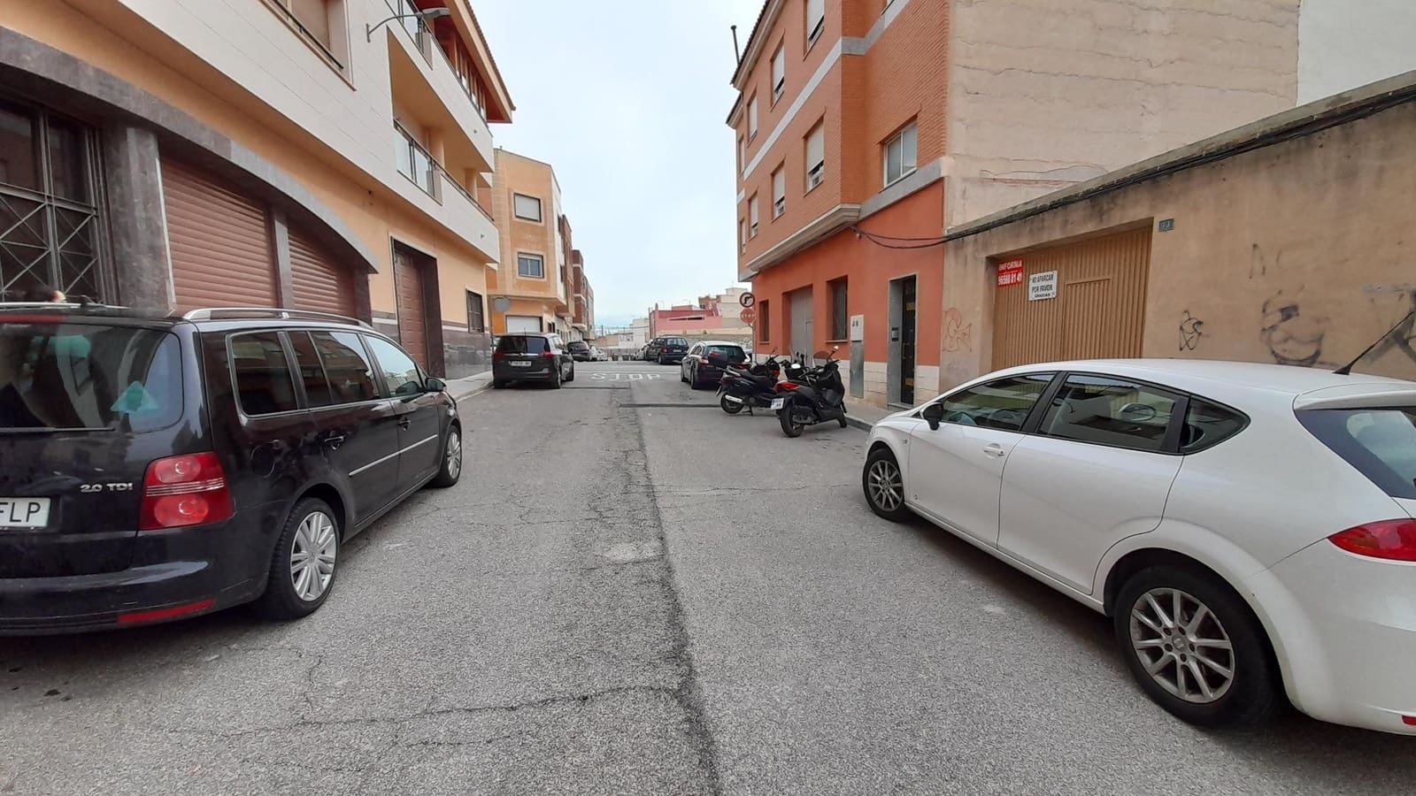 1 soveværelse Erhverv til salg i Novelda med garage - € 75.000 (Ref: 8107811)