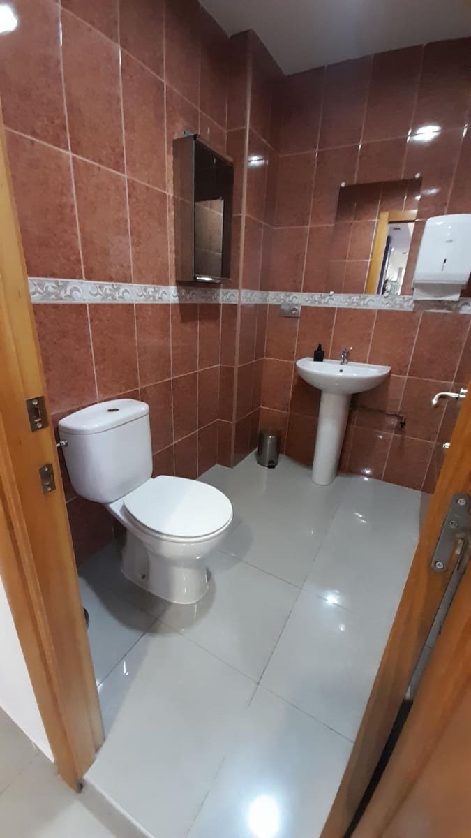 Empresa para venda em Alicante cidade - 209 000 € (Ref: 8120086)