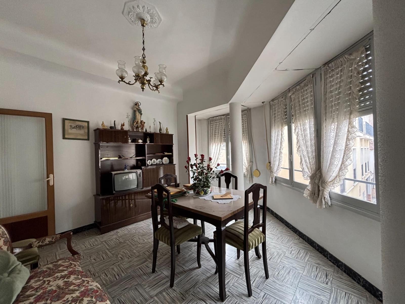 4 sovrum Hus till salu i Novelda med pool garage - 119 000 € (Ref: 9040649)