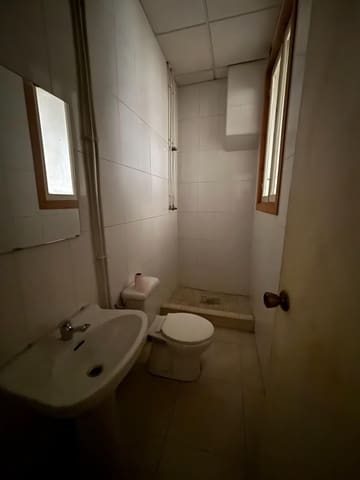 Casa de 4 habitaciones en Novelda en venta con piscina garaje - 119.000 € (Ref: 9040649)