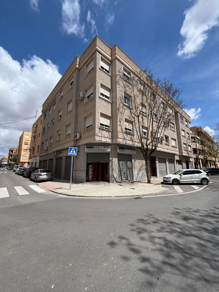 Bedrijf te koop in Novelda met garage - € 65.000 (Ref: 9040654)