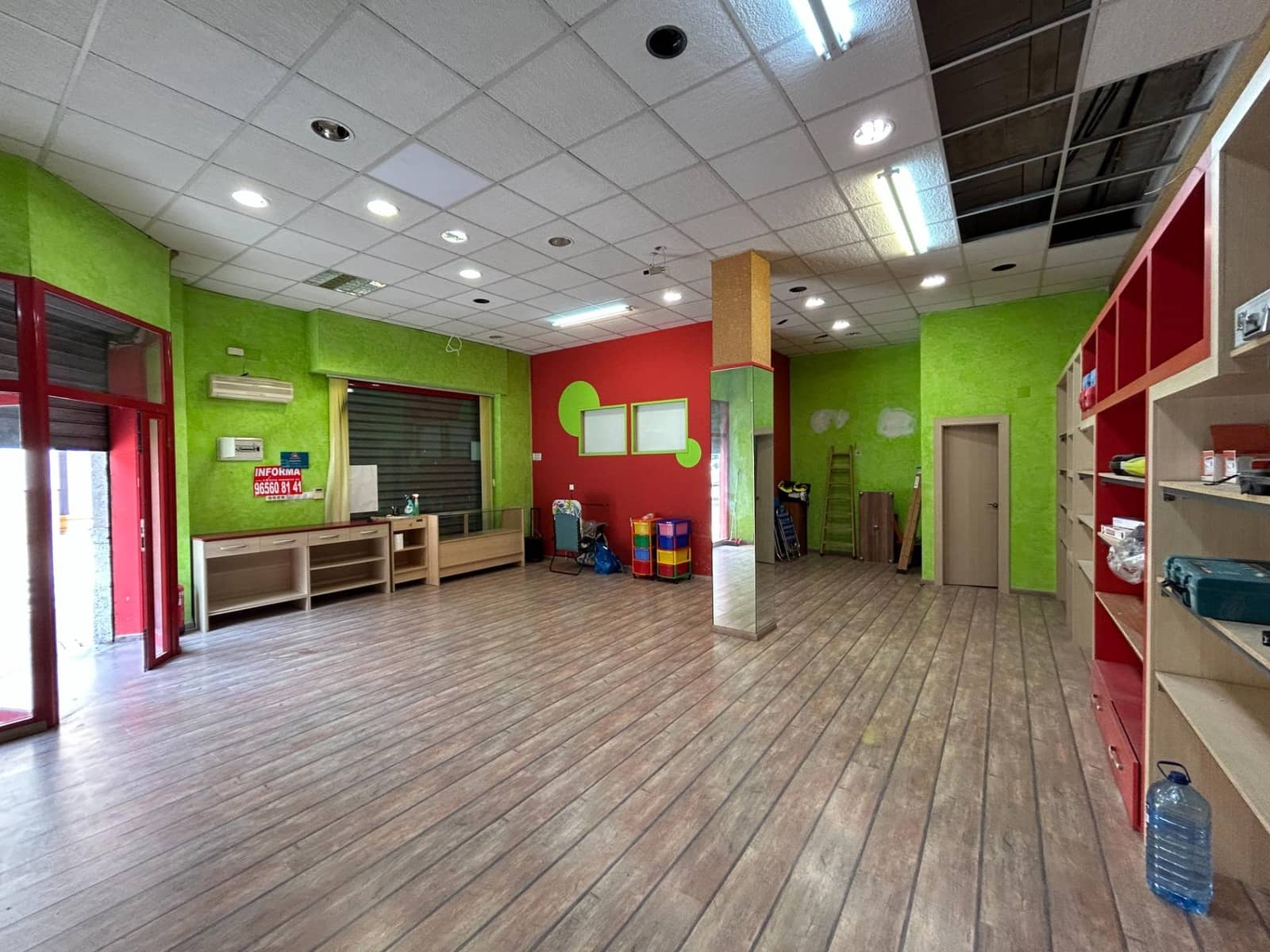 Bedrijf te koop in Novelda met garage - € 65.000 (Ref: 9040654)