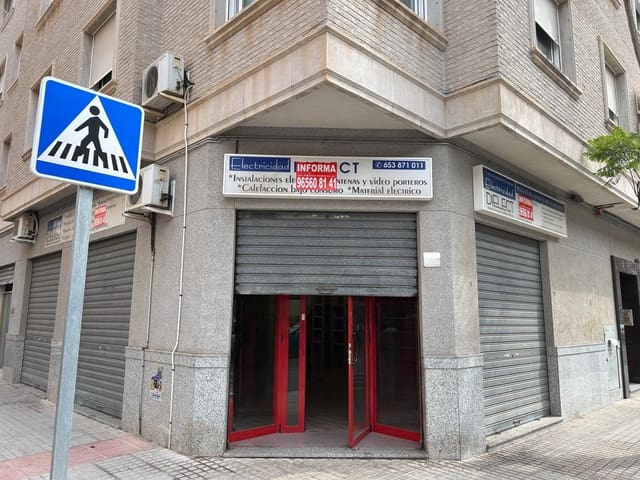 Business for sale in Novelda with garage - € 65,000 (Ref: 9040654)