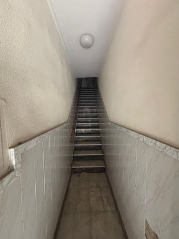 5 slaapkamer Flat te koop in Novelda met garage - € 125.000 (Ref: 9147164)