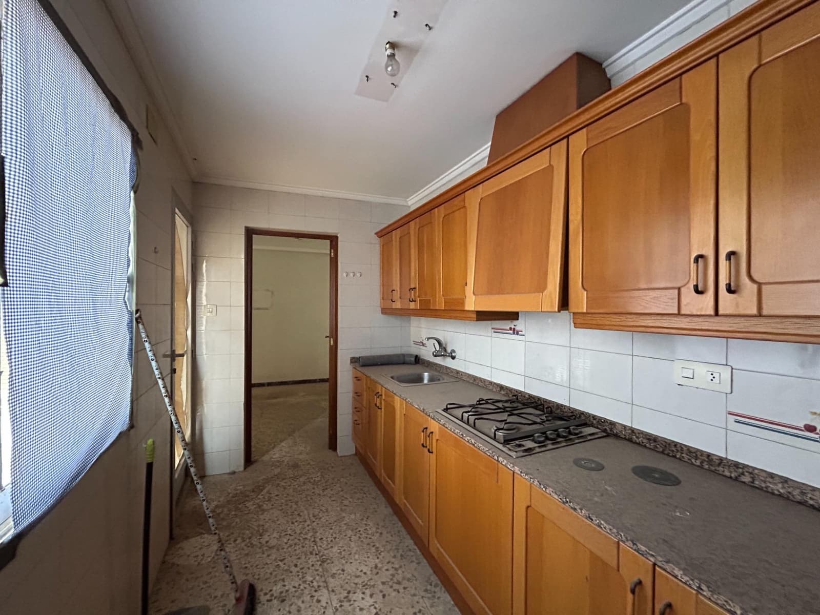 5 soveværelse Lejlighed til salg i Novelda med garage - € 125.000 (Ref: 9147164)