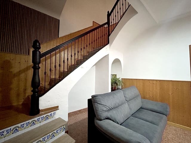 5 bedroom Townhouse for sale in Novelda - € 168,000 (Ref: 9276334)