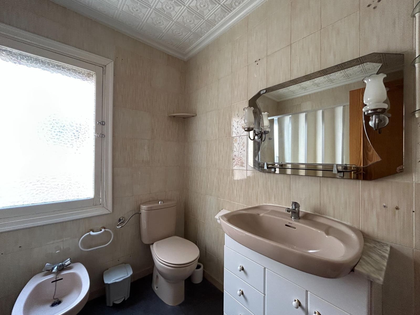 4 makuuhuone Asunto myytävänä paikassa Novelda - 79 000 € (Ref: 9296892)