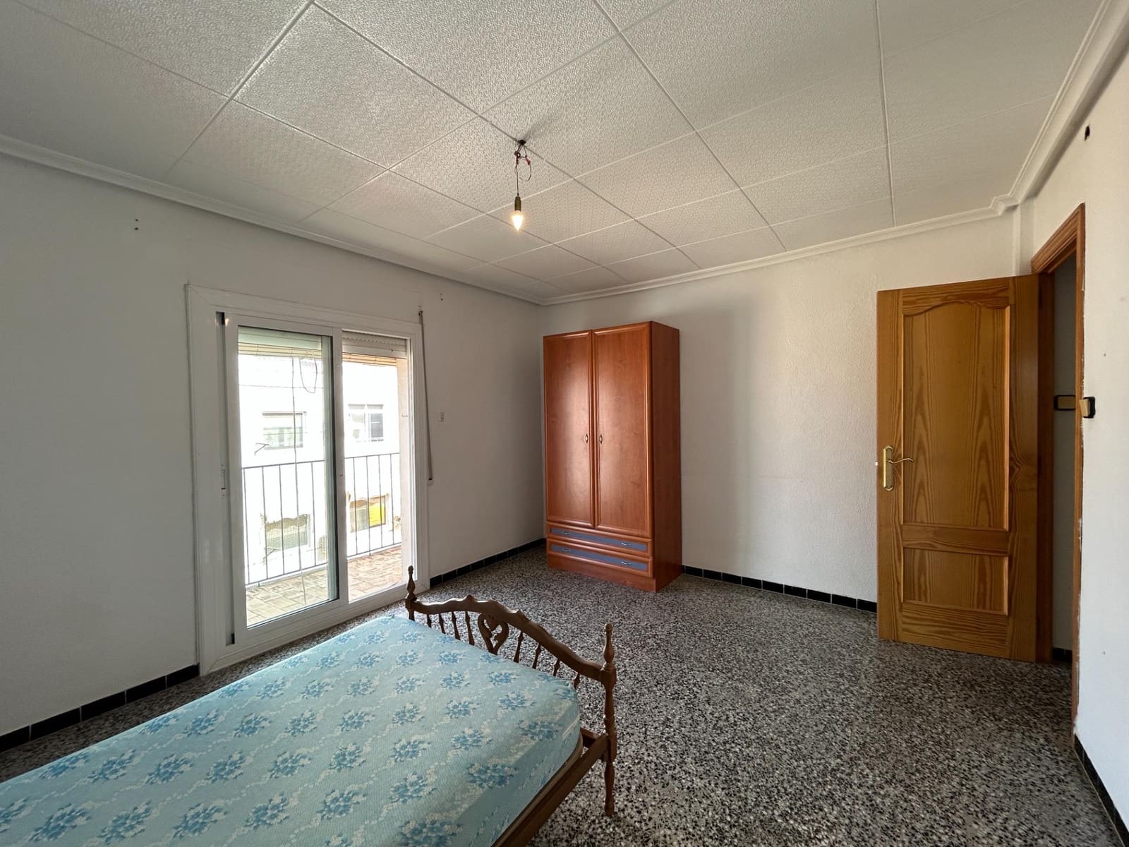 4 makuuhuone Asunto myytävänä paikassa Novelda - 79 000 € (Ref: 9296892)