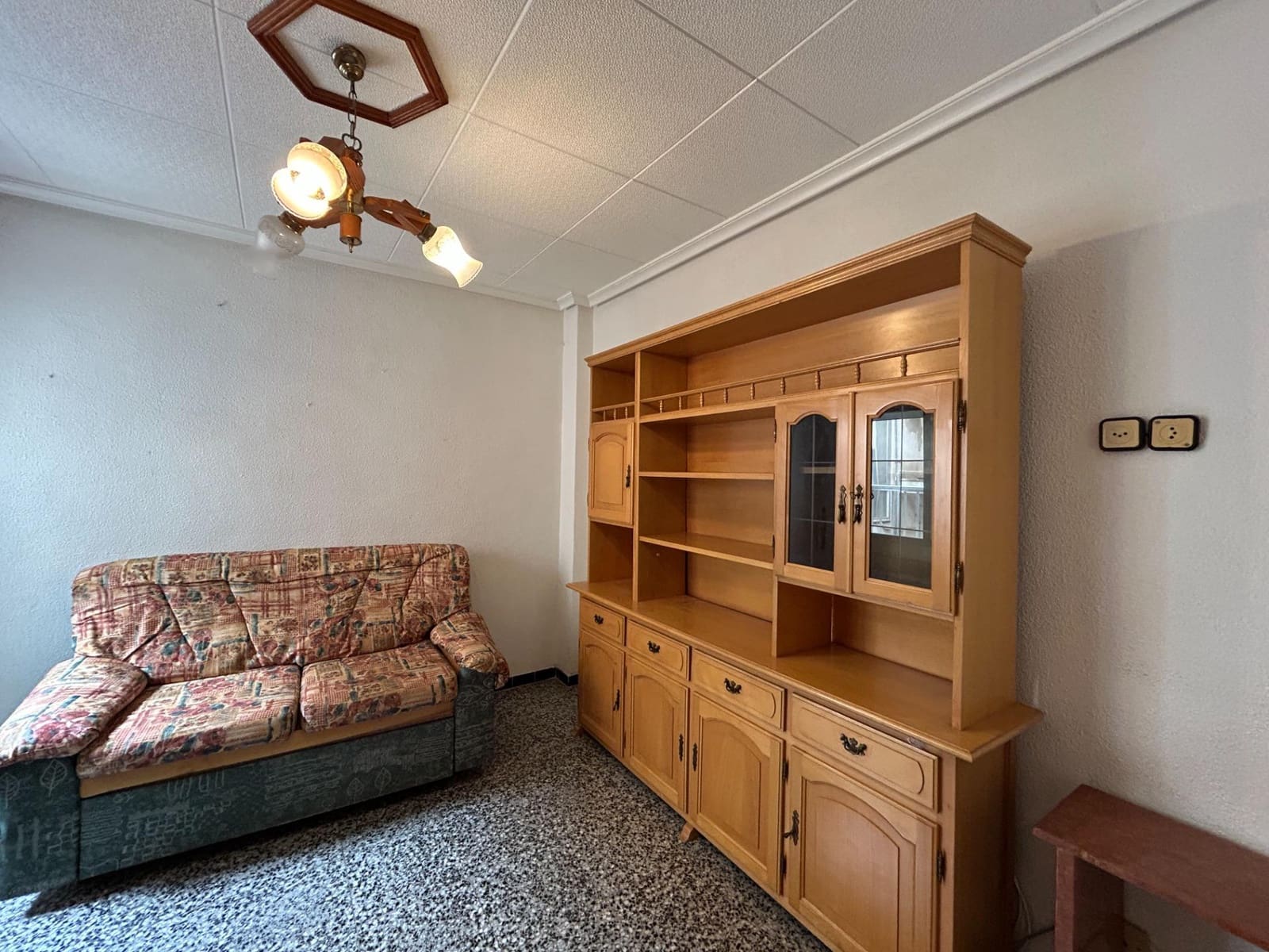 4 makuuhuone Asunto myytävänä paikassa Novelda - 79 000 € (Ref: 9296892)