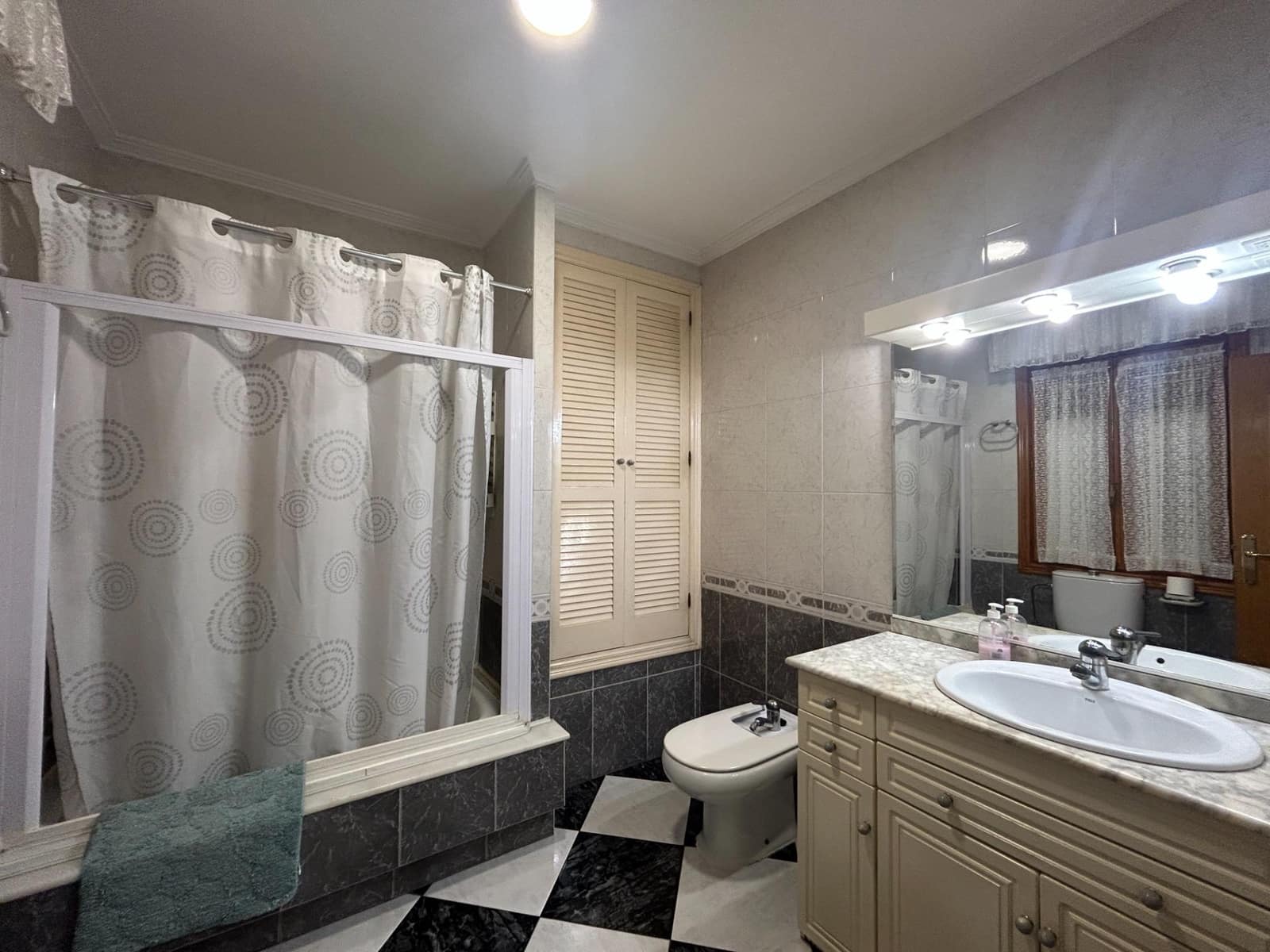 5 soverom Villa til salgs i Novelda med svømmebasseng garasje - € 299 000 (Ref: 9324336)