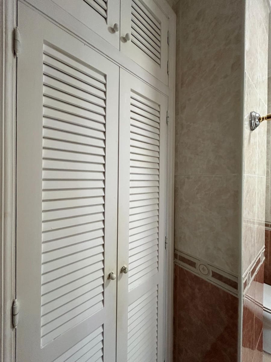 5 soverom Villa til salgs i Novelda med svømmebasseng garasje - € 299 000 (Ref: 9324336)