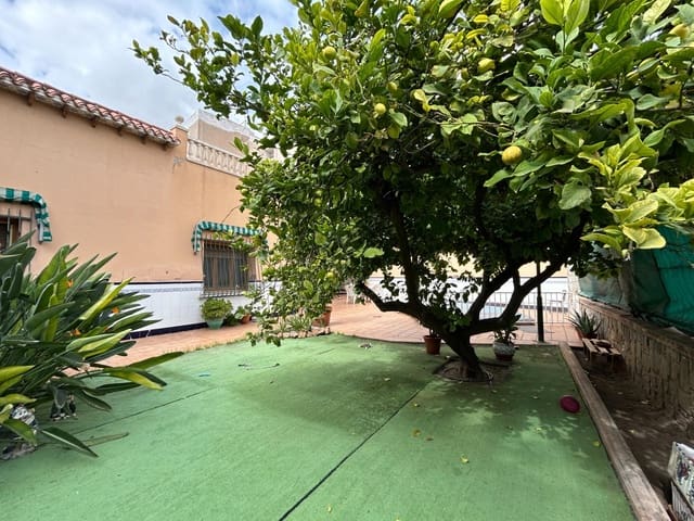 5 soveværelse Villa til salg i Novelda med swimmingpool garage - € 299.000 (Ref: 9324336)