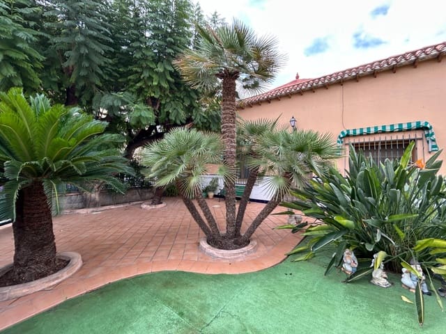 5 soveværelse Villa til salg i Novelda med swimmingpool garage - € 299.000 (Ref: 9324336)