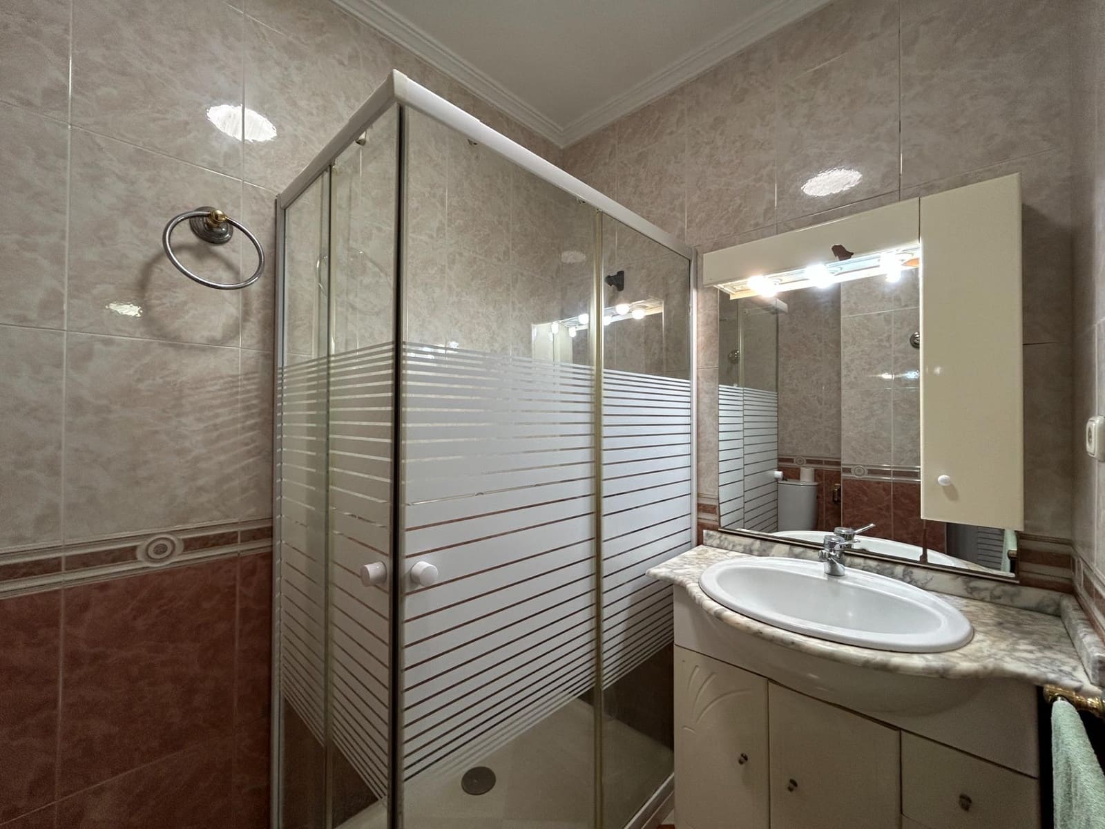 5 soverom Villa til salgs i Novelda med svømmebasseng garasje - € 299 000 (Ref: 9324336)