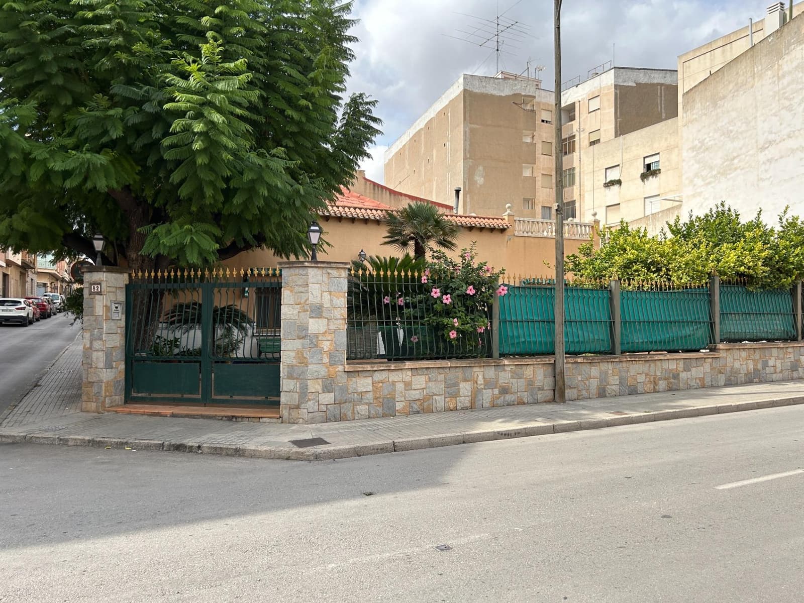 5 soverom Villa til salgs i Novelda med svømmebasseng garasje - € 299 000 (Ref: 9324336)