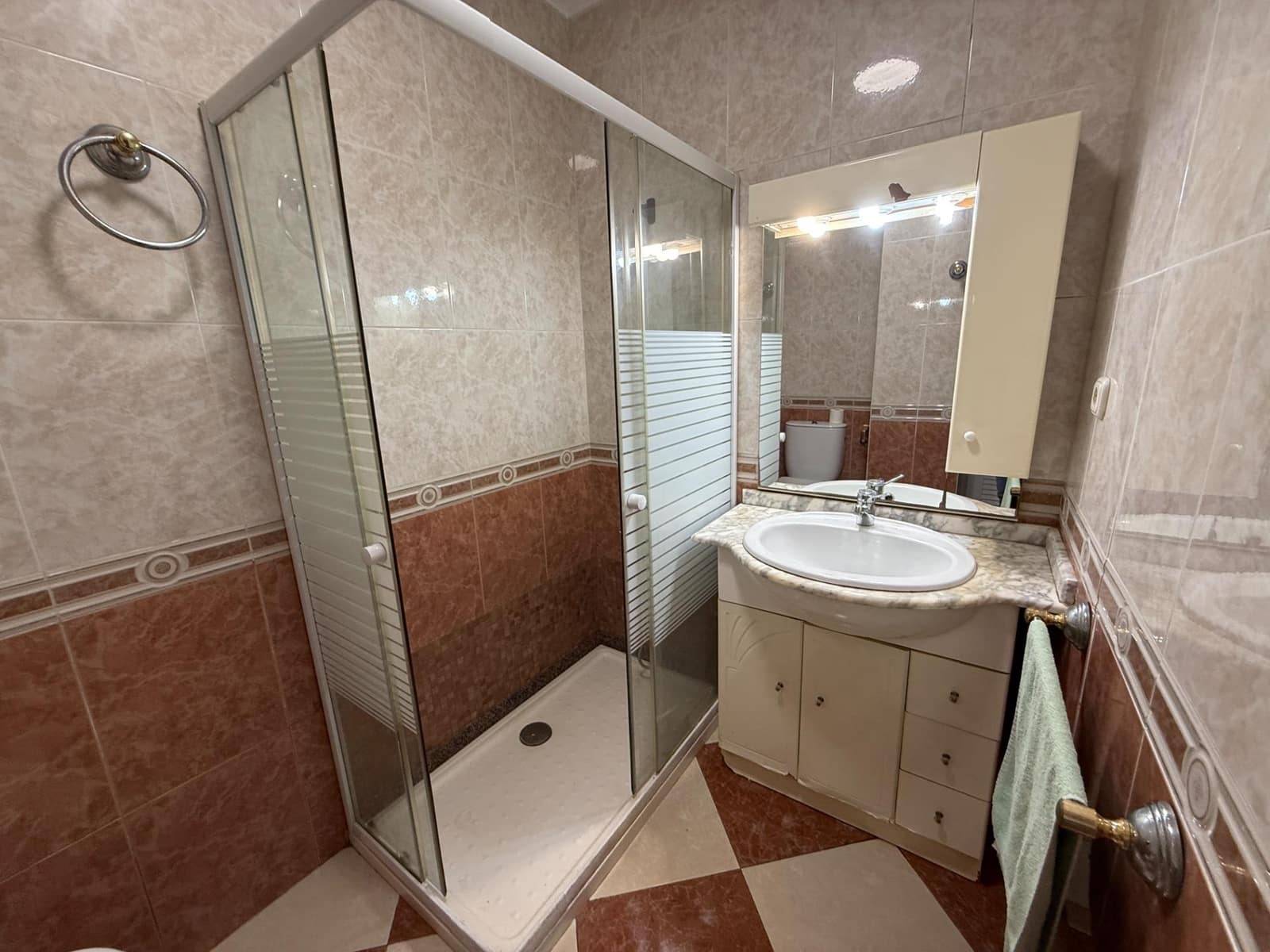 5 soverom Villa til salgs i Novelda med svømmebasseng garasje - € 299 000 (Ref: 9324336)