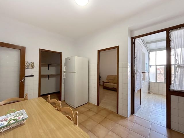 3 Zimmer Wohnung zu vermieten in Novelda - 650 € (Ref: 9382846)
