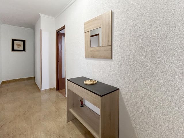 3 Zimmer Wohnung zu vermieten in Novelda - 650 € (Ref: 9382846)