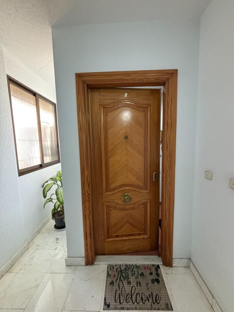3 bedroom Flat for sale in Novelda - € 129,000 (Ref: 9385995)