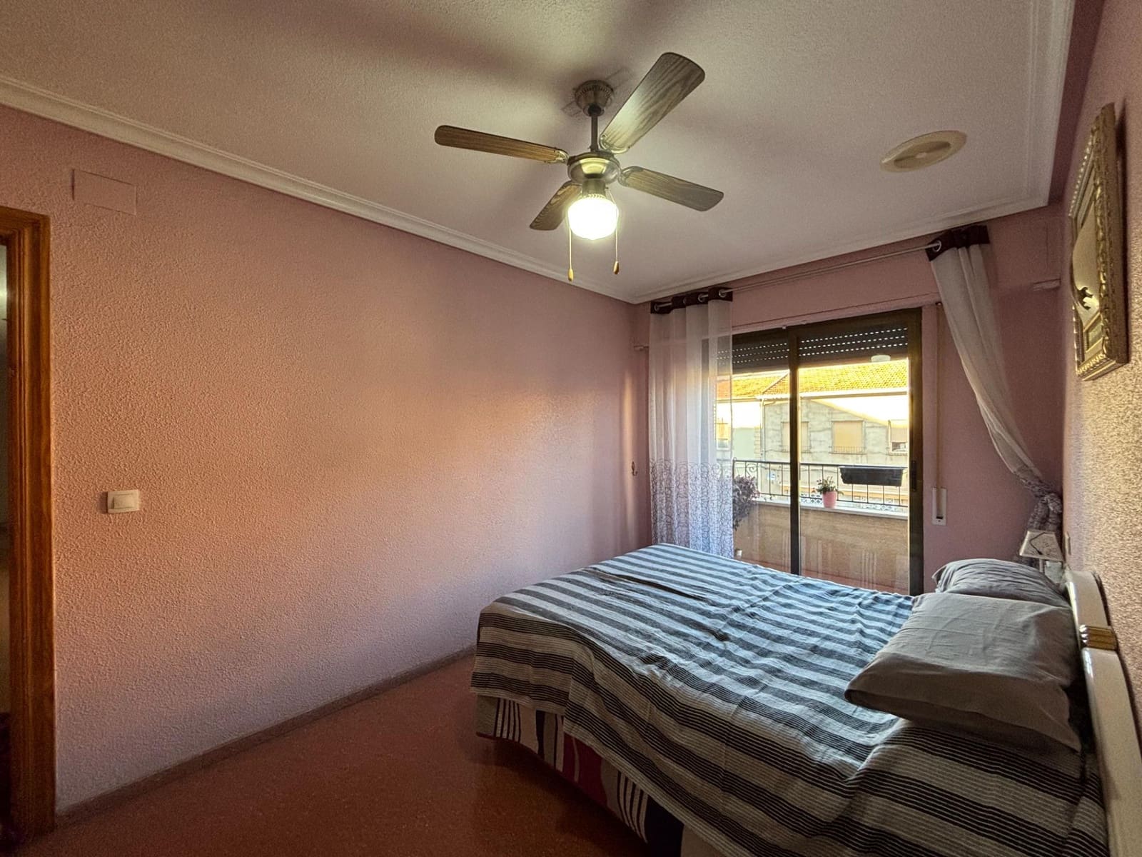 3 bedroom Flat for sale in Novelda - € 129,000 (Ref: 9385995)