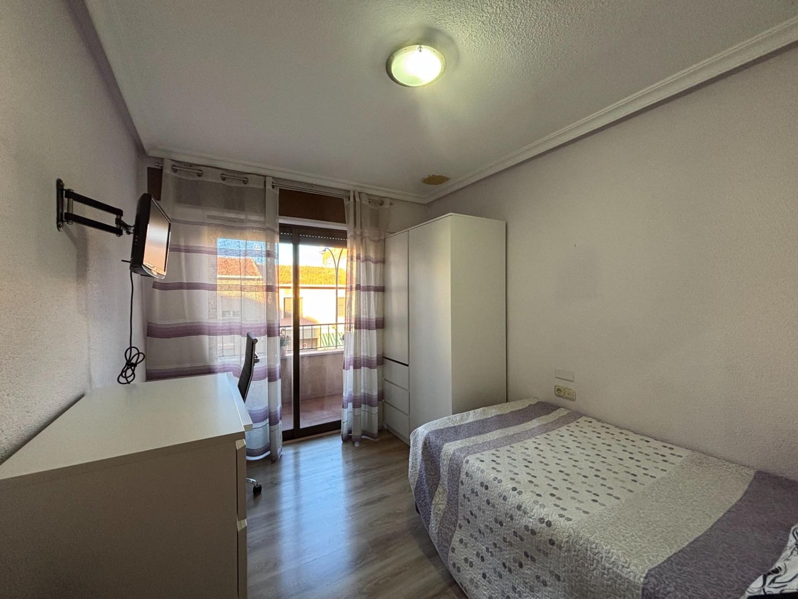 3 bedroom Flat for sale in Novelda - € 129,000 (Ref: 9385995)