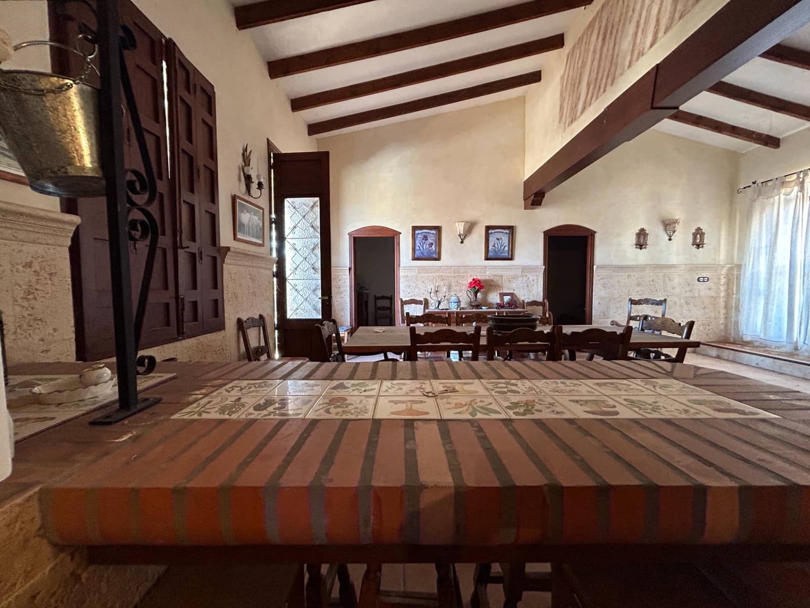 4 chambre Villa/Maison à vendre à Novelda avec piscine garage - 239 000 € (Ref: 9403395)