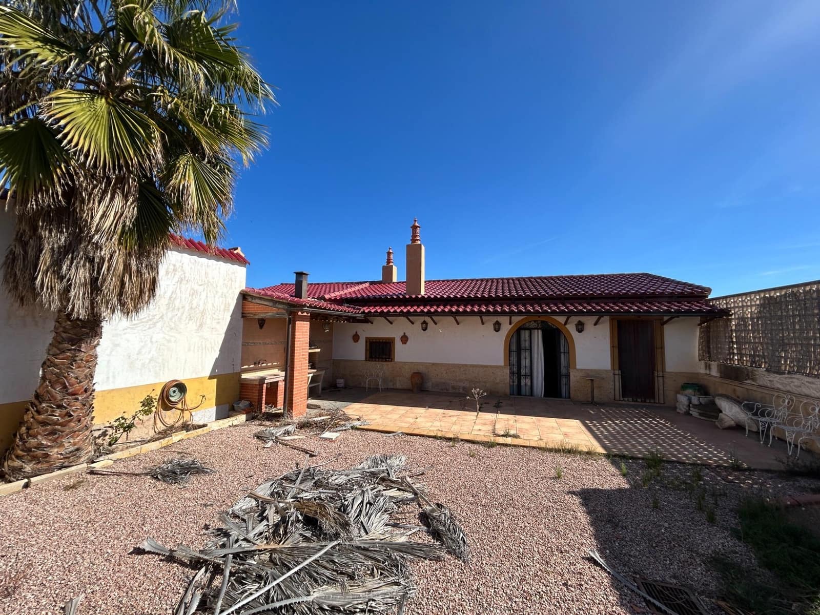 4 chambre Villa/Maison à vendre à Novelda avec piscine garage - 239 000 € (Ref: 9403395)