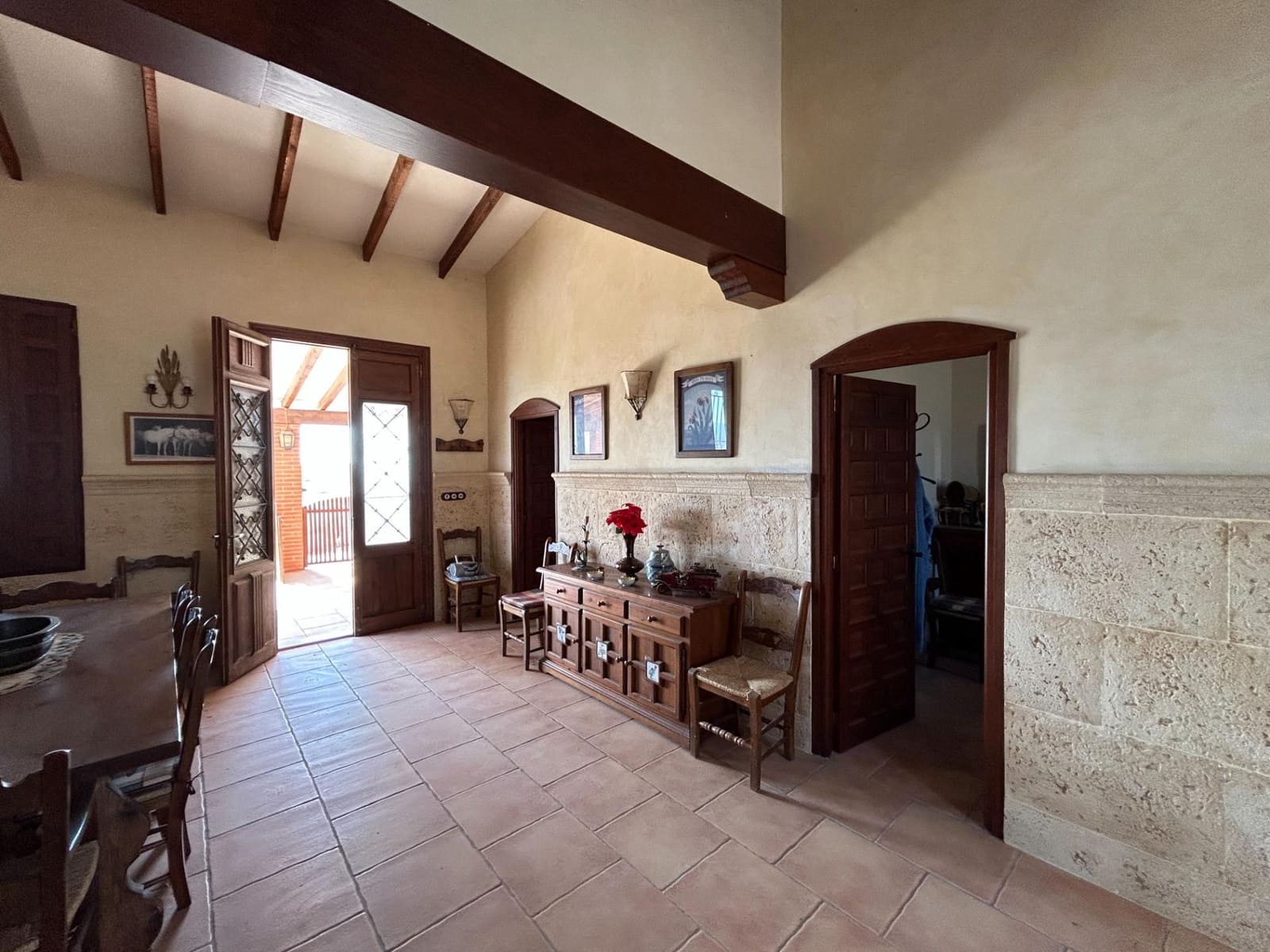 4 chambre Villa/Maison à vendre à Novelda avec piscine garage - 239 000 € (Ref: 9403395)