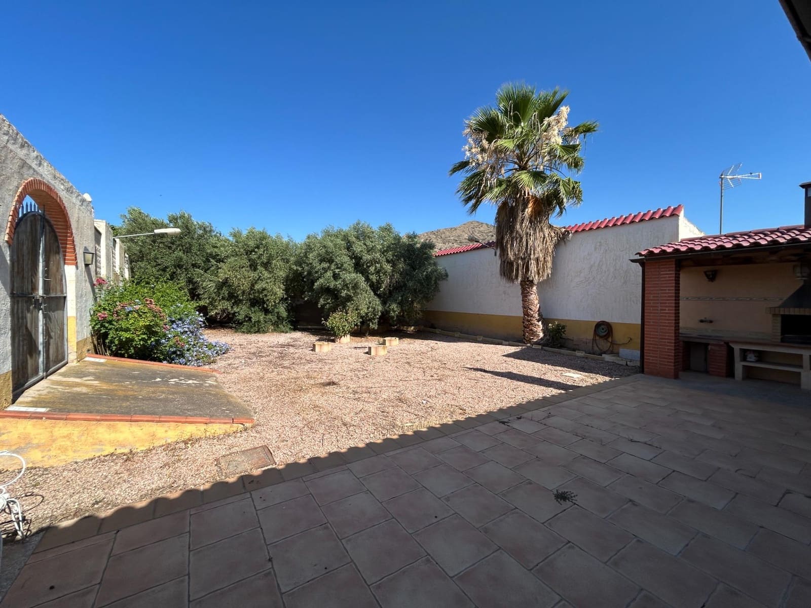 4 chambre Villa/Maison à vendre à Novelda avec piscine garage - 239 000 € (Ref: 9403395)