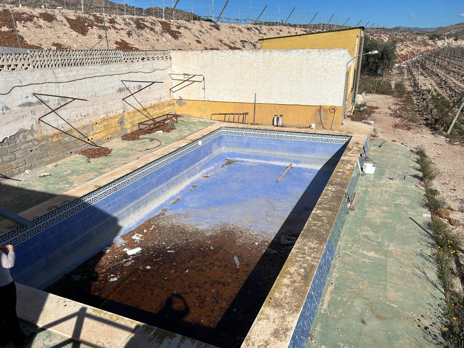 4 chambre Villa/Maison à vendre à Novelda avec piscine garage - 239 000 € (Ref: 9403395)