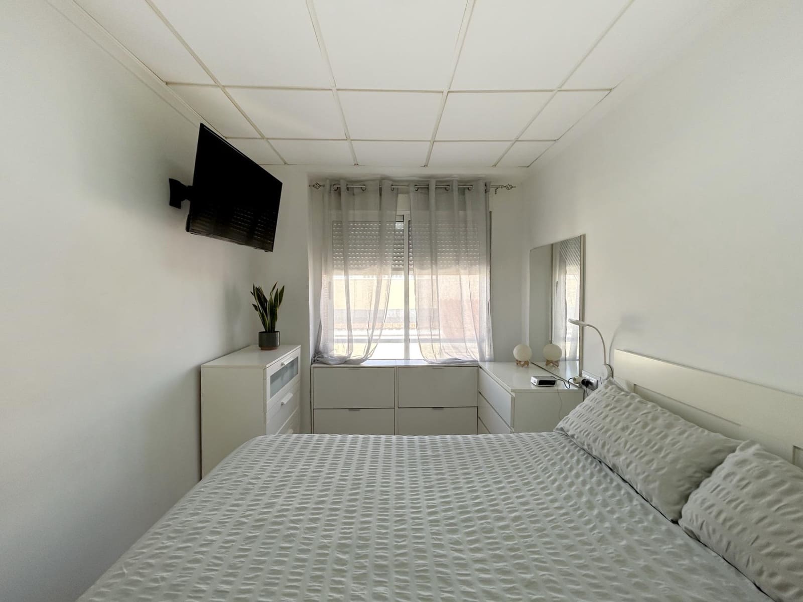 2 bedroom Flat for sale in Novelda - € 73,000 (Ref: 9406868)