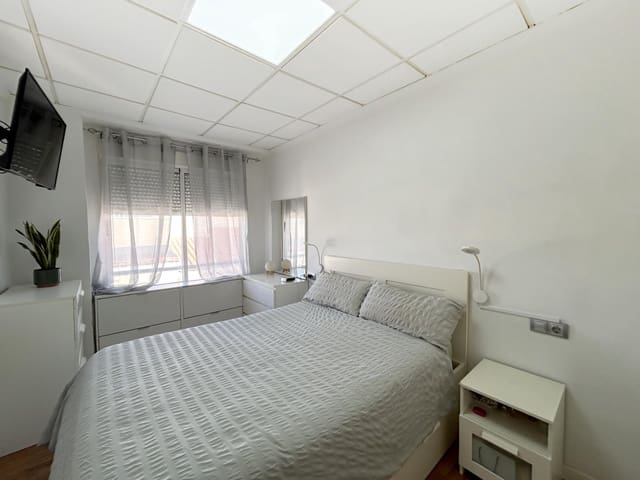 2 slaapkamer Flat te koop in Novelda - € 73.000 (Ref: 9406868)