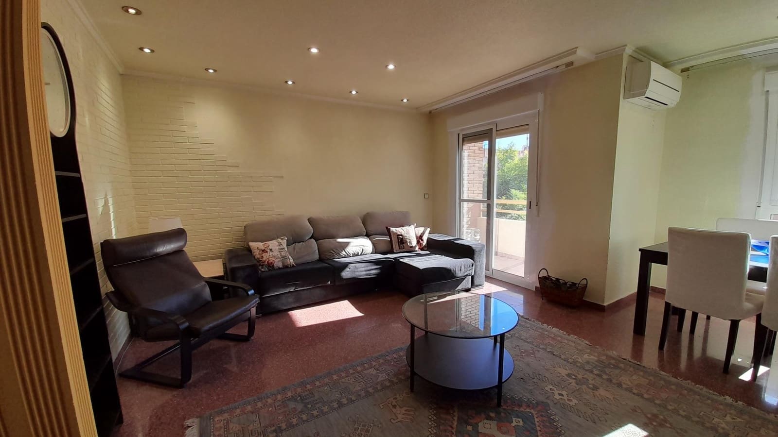 4 bedroom Flat for sale in Novelda - € 139,000 (Ref: 9406869)