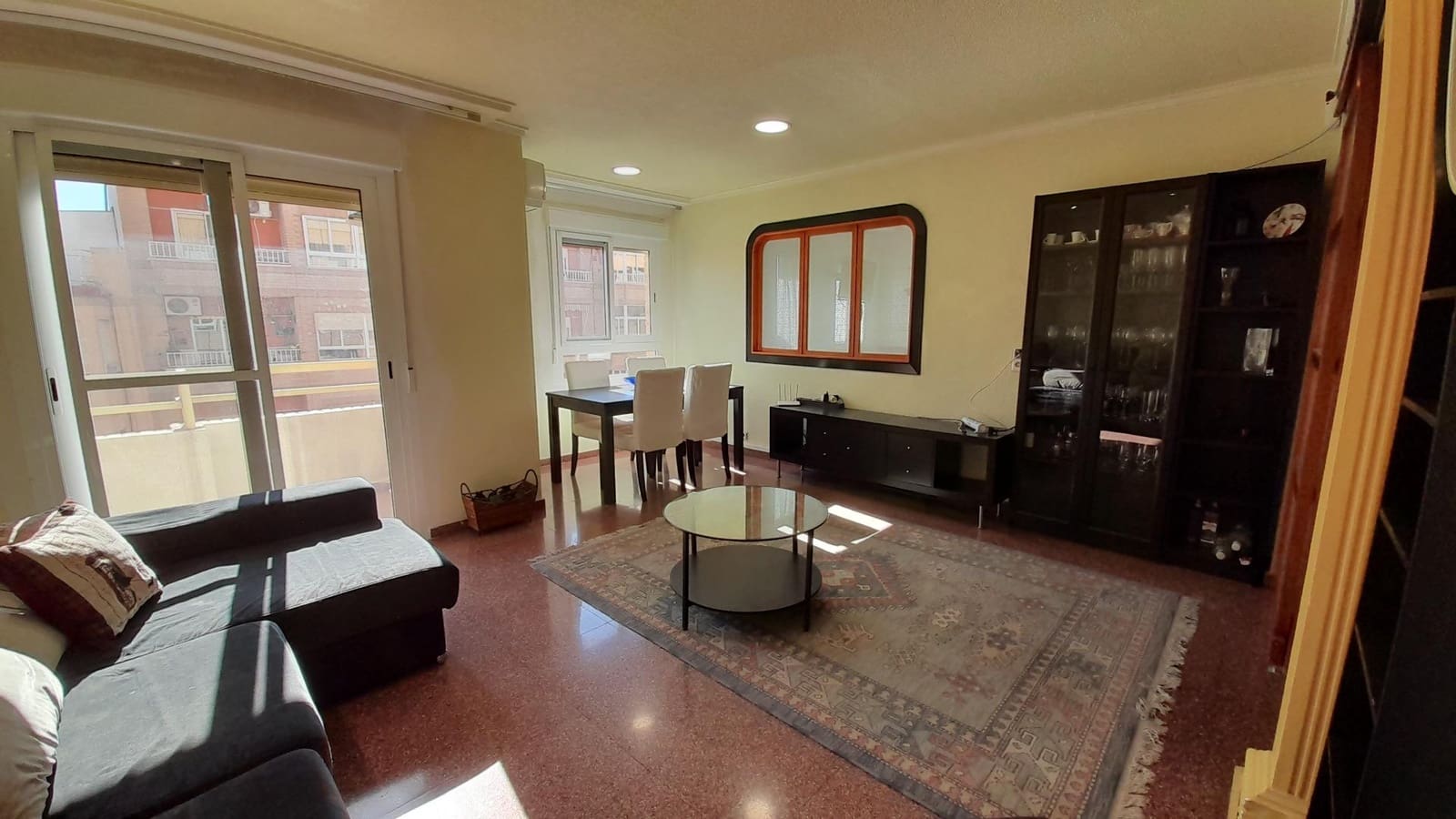 4 bedroom Flat for sale in Novelda - € 139,000 (Ref: 9406869)