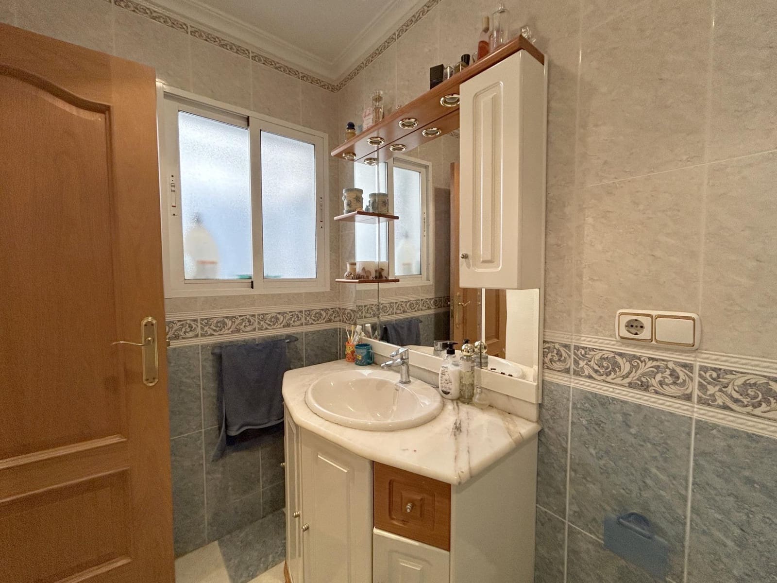 3 bedroom Flat for sale in Novelda - € 89,000 (Ref: 9409259)