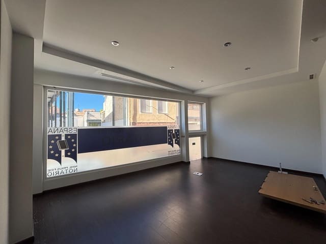 Office for sale in Novelda - € 99,000 (Ref: 9409260)