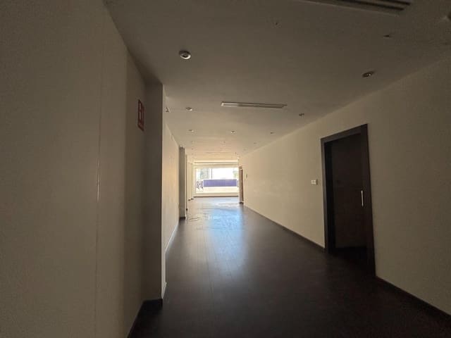 Office for sale in Novelda - € 99,000 (Ref: 9409260)