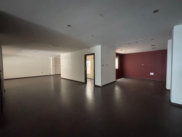 Office for sale in Novelda - € 99,000 (Ref: 9409260)