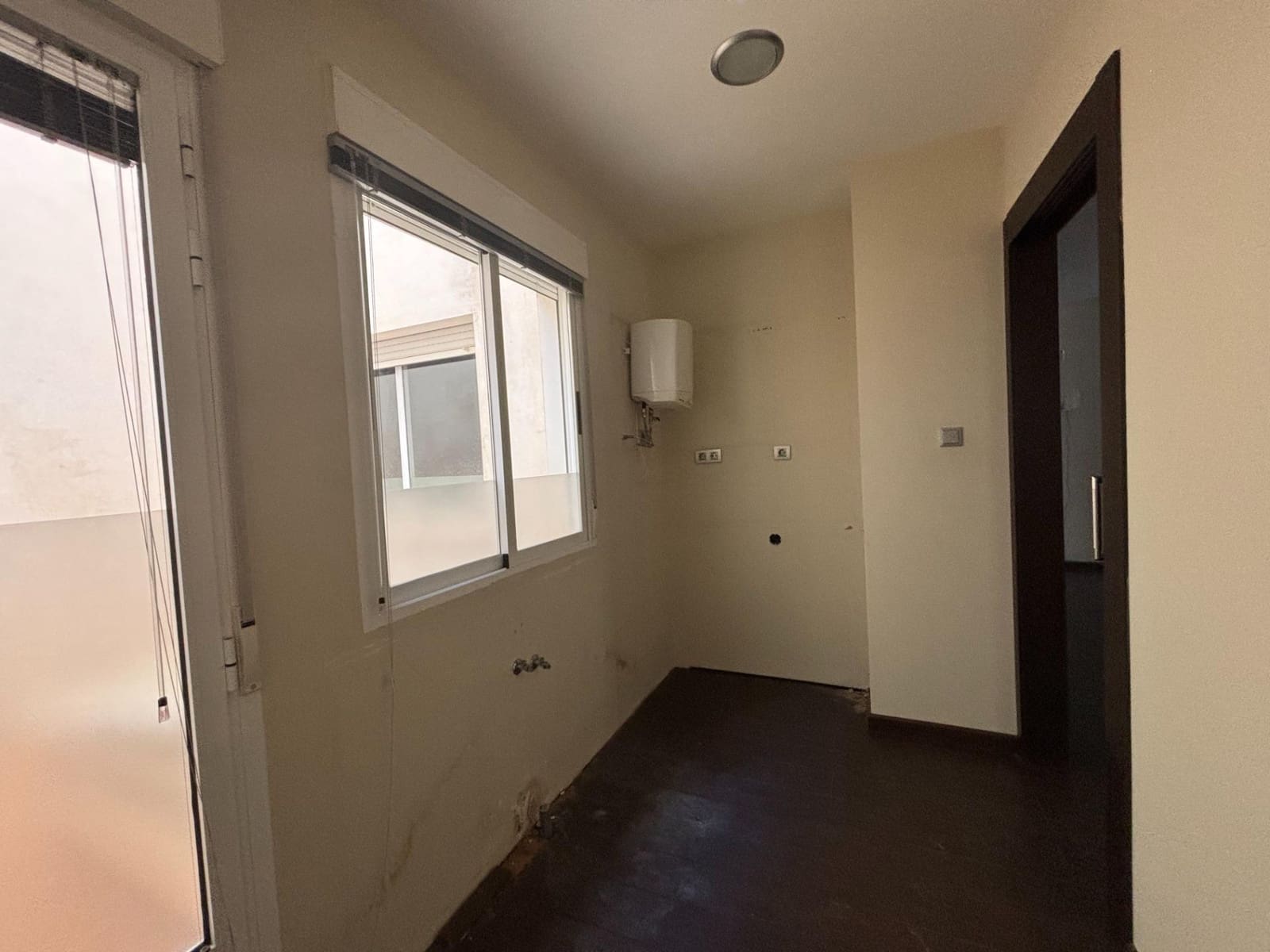 Ufficio in vendita in Novelda - 99.000 € (Rif: 9409260)