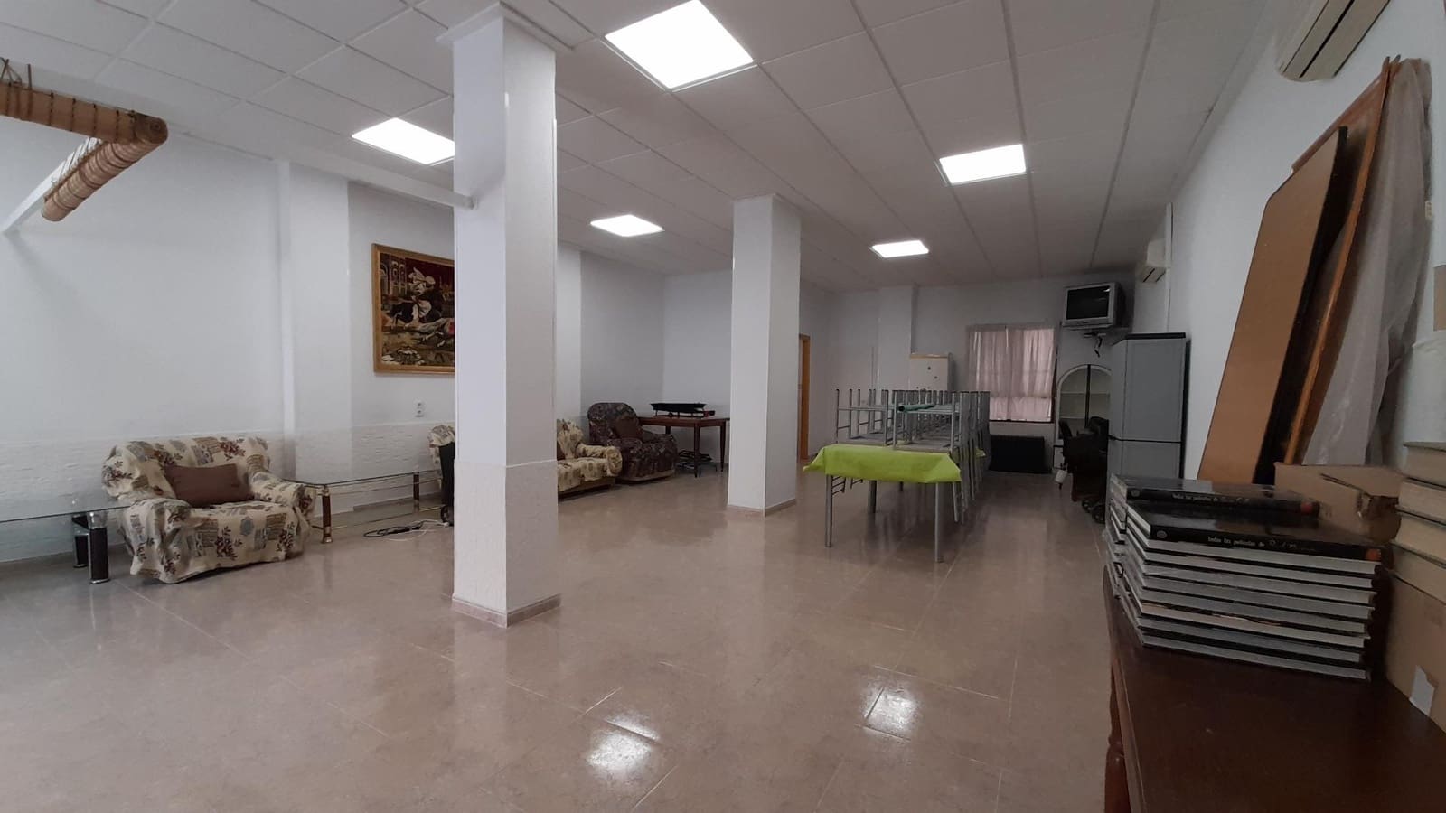 Business for sale in Novelda with garage - € 45,000 (Ref: 9409261)