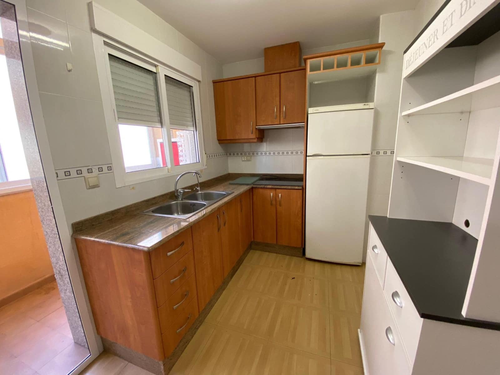 3 camera da letto Appartamento da affittare in Novelda - 650 € (Rif: 9415930)