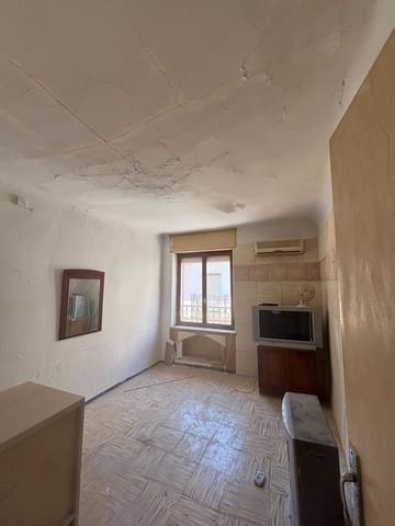 3 bedroom Townhouse for sale in Novelda - € 45,000 (Ref: 9431076)