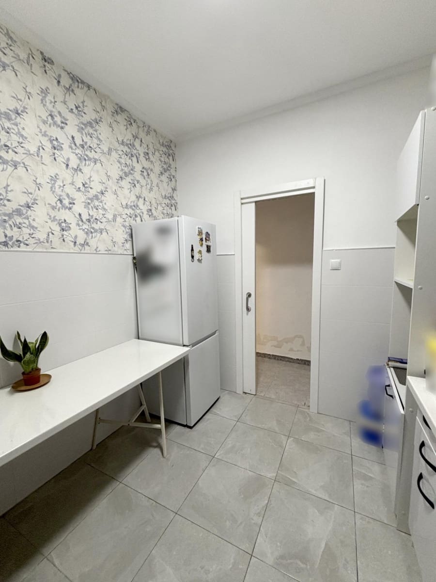 3 slaapkamer Flat te koop in Novelda - € 85.000 (Ref: 9440142)