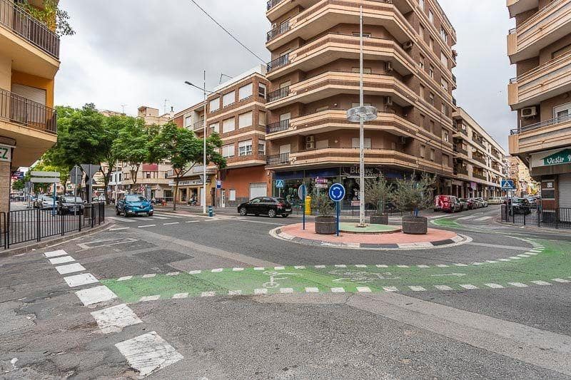 2 Zimmer Wohnung zu verkaufen in Novelda - 125.000 € (Ref: 9453263)