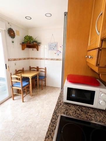 Adosado de 3 habitaciones en Algorfa en alquiler - 800 € (Ref: 10005744)