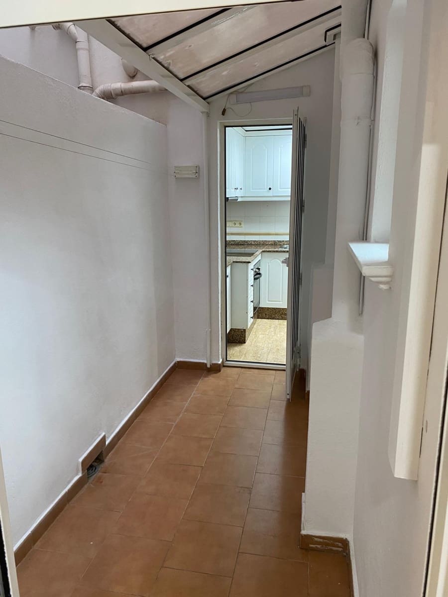 2 soveværelse Lejlighed til salg i Torrevieja med swimmingpool - € 169.900 (Ref: 10043157)